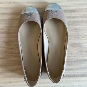 Coach flats